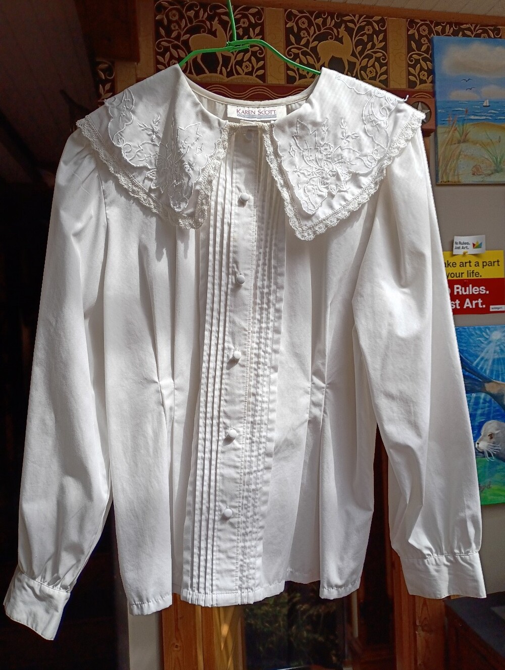 Karen Scott White Embroidered  Double Collared Button-Up Blouse